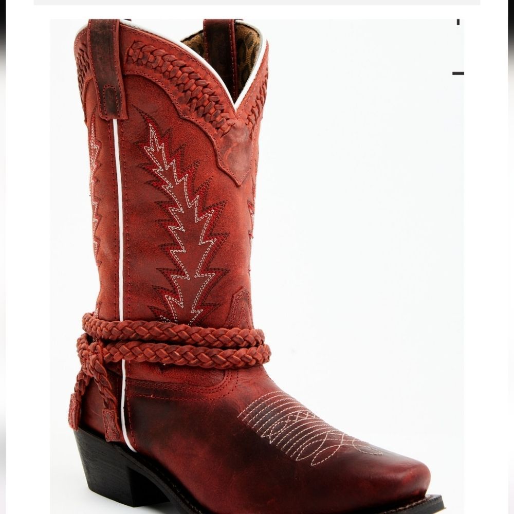 Laredo Knot In‎ Time Square Toe Boots-Red